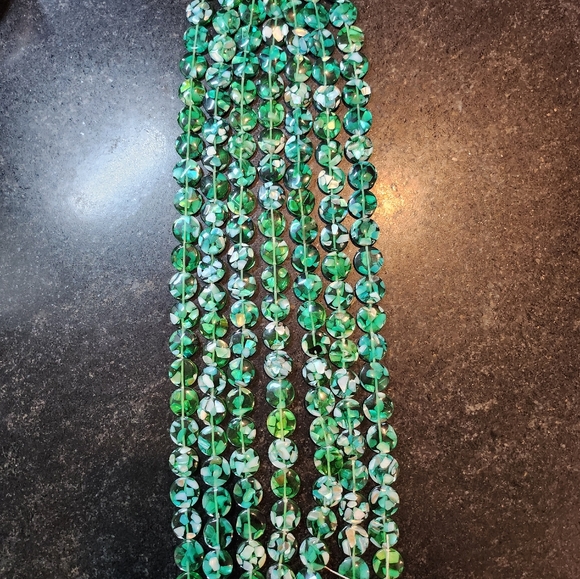 Green and White Mosaic Beads - Picture 3 of 6